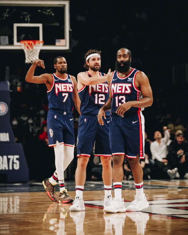 1635996717637058884.jpg 0049cqBdgy1gw2wn0womxj60u011iwlh02.jpg